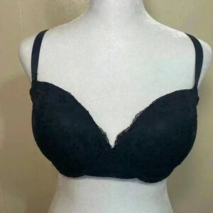 H&M Black Lace Push Up Bra With Removable Straps & Underwire. Size 38D.